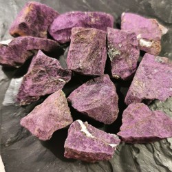 Purpurite - pierre brute - 7ème chakra
